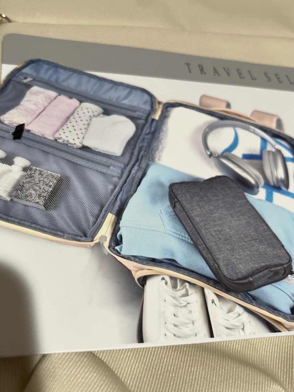 Gray Travel Packing Organizer Pouch - Compact Storage Solution